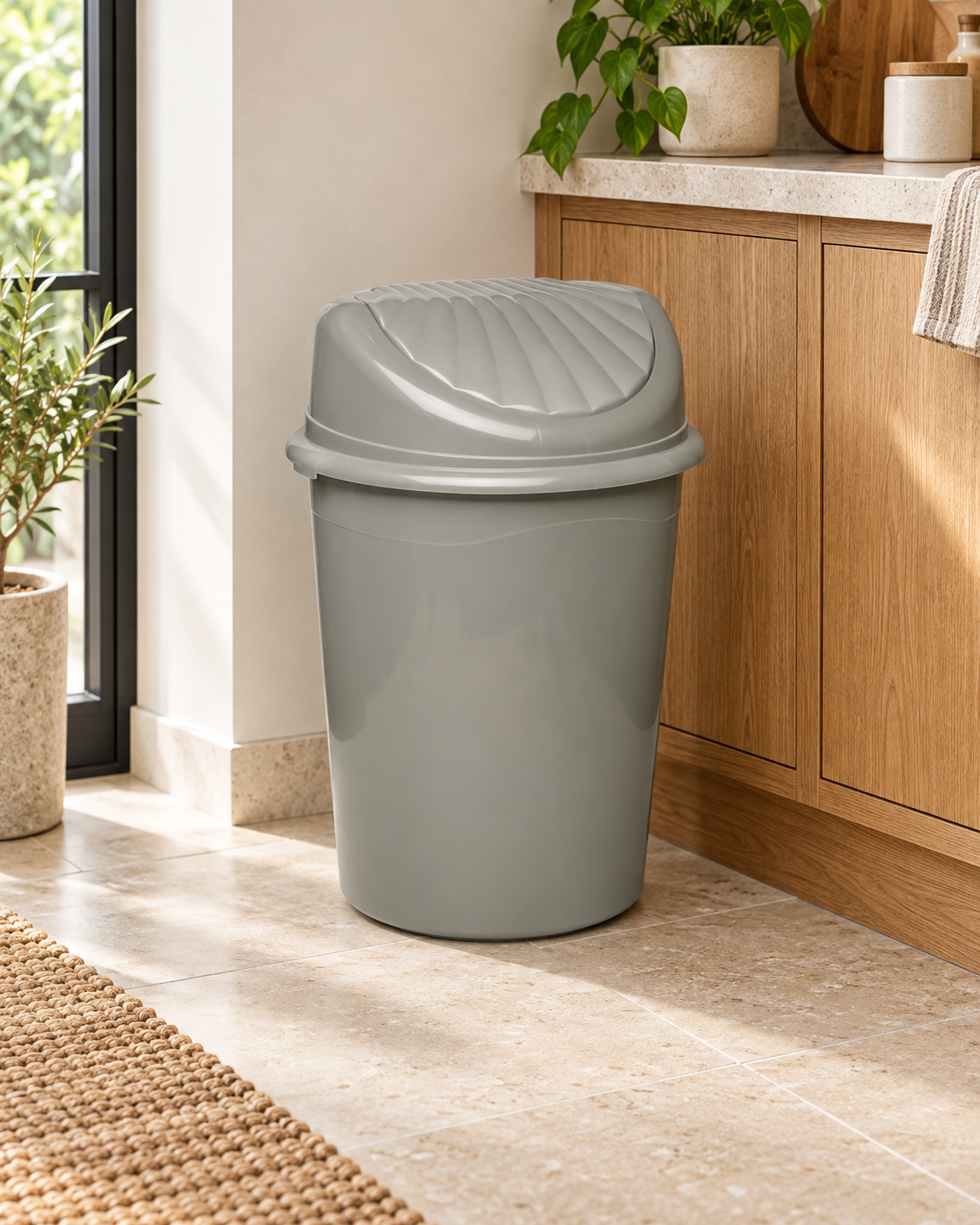 OYSTER DUSTBIN (B200) styled in everyday use